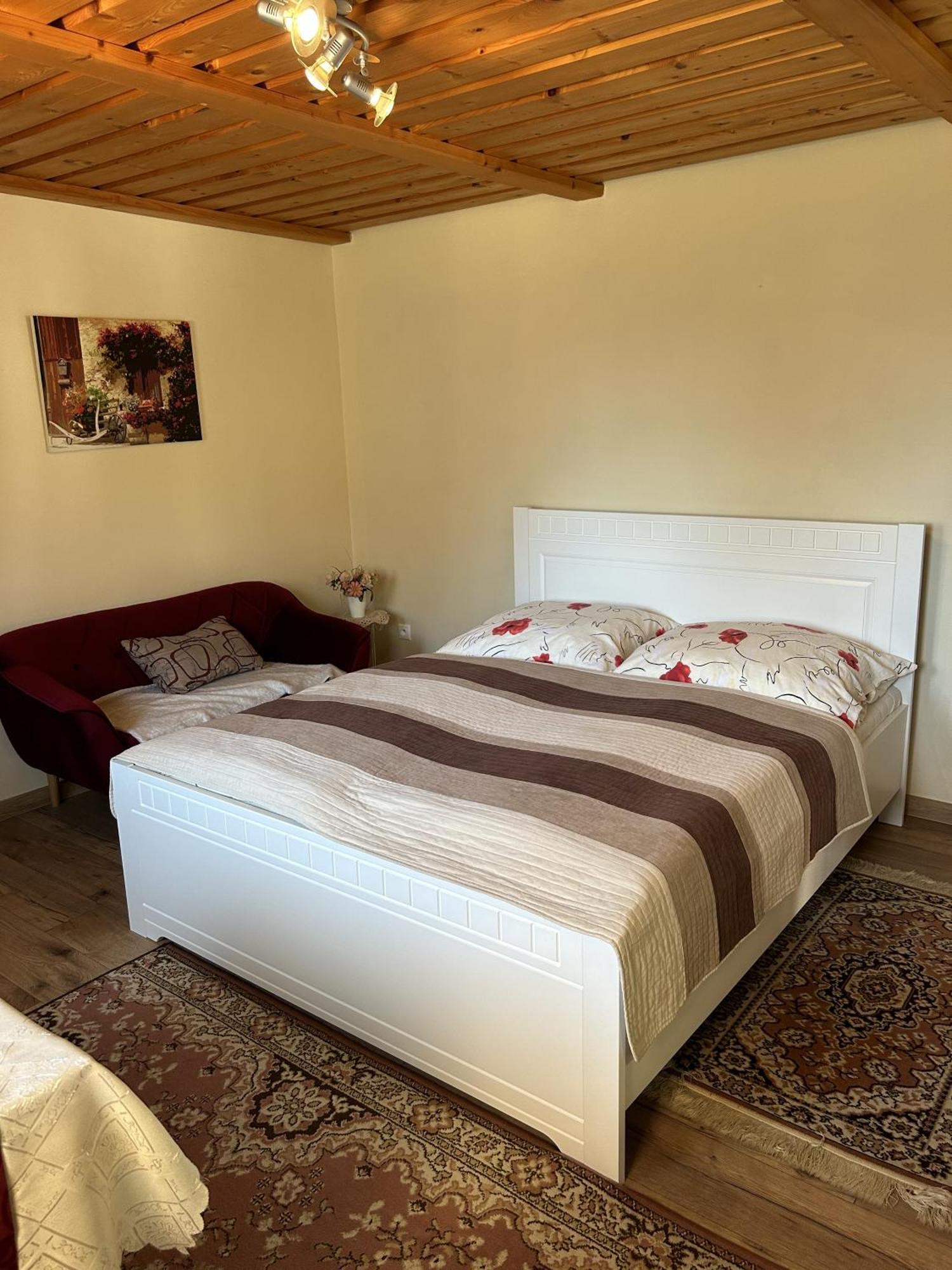 Privat Lenka Hotel Prosiek Buitenkant foto